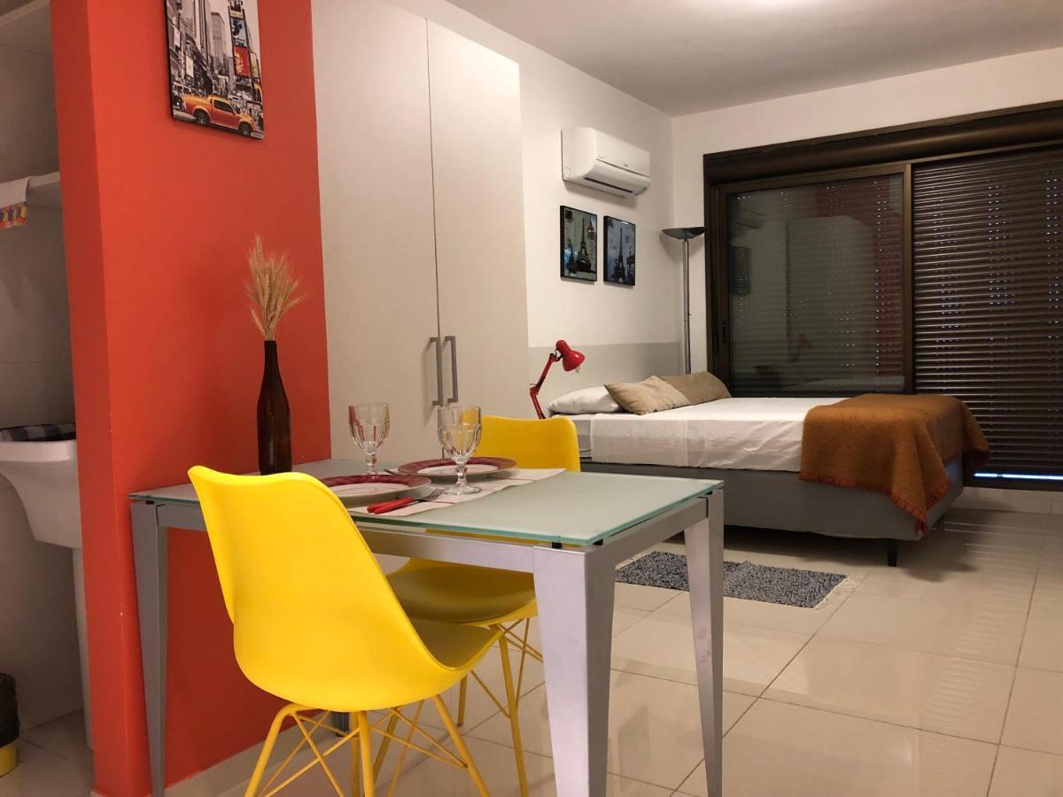 Apartamento Perfeito Casemiro, 199 - Retirada Das Chaves Mediante Agendamento Com Uma Hora De Antecedencia Com Andreia Ou Luis ポルト・アレグレ エクステリア 写真